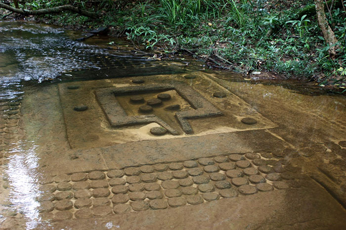 Kbal Spean 1000 linga