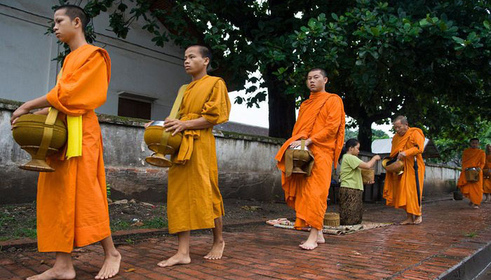 Alms Giving - Luang Prabanag