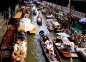 Damnoen Saduak Floating Market