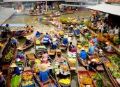 Damnoen Saduak Floating Market