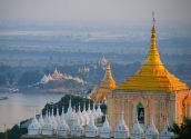 Kuthodaw Pagoda